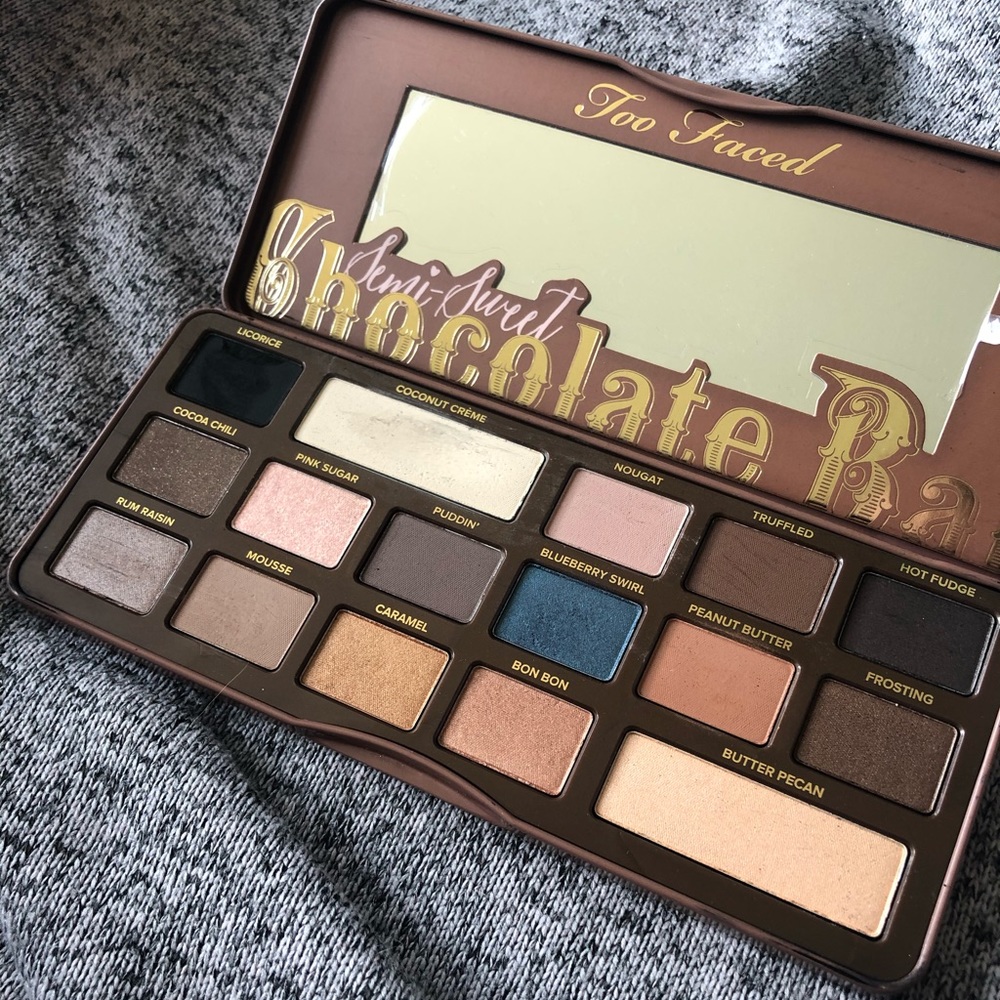 Too Faced semi sweet chocolate bar palette